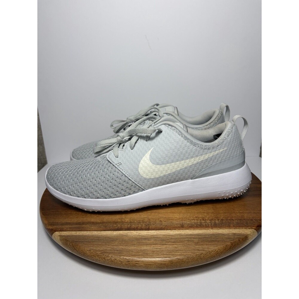 Nike Roshe G Womens Golf Shoes Size 9.5 Pure Platinum Grey Spikeless CD6066-002